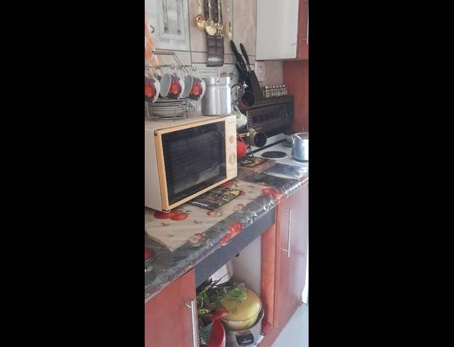 2 BEDROOM APARTMENT FOR SALE IN FLEURHOF